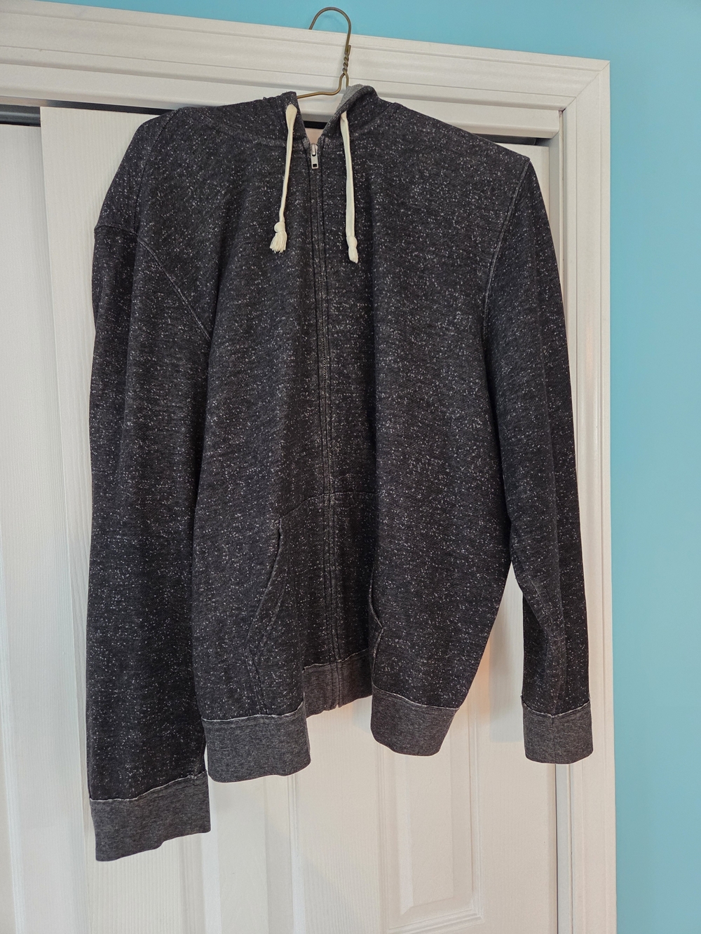 Men's Urban Pipeline Dark Heather Zip-Up Hoodie with White Drawstrings Size XXL